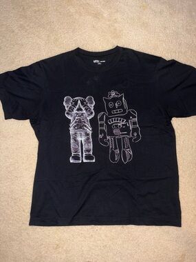 🔥 KAWS x Andy Warhol Uniqlo UT Graphic T-Shirt Black XL